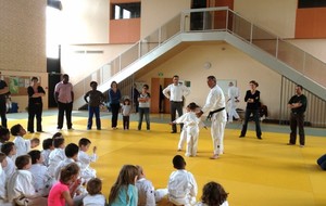 Cours baby judo du 15 juin 2013