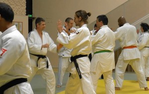 Premiers cours de jujitsu au JC Vélizy