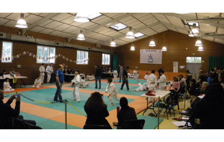 JUDO TOURNOI DE BAZAINVILLE